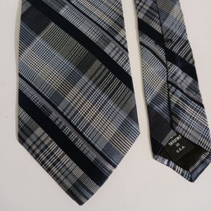 Tie